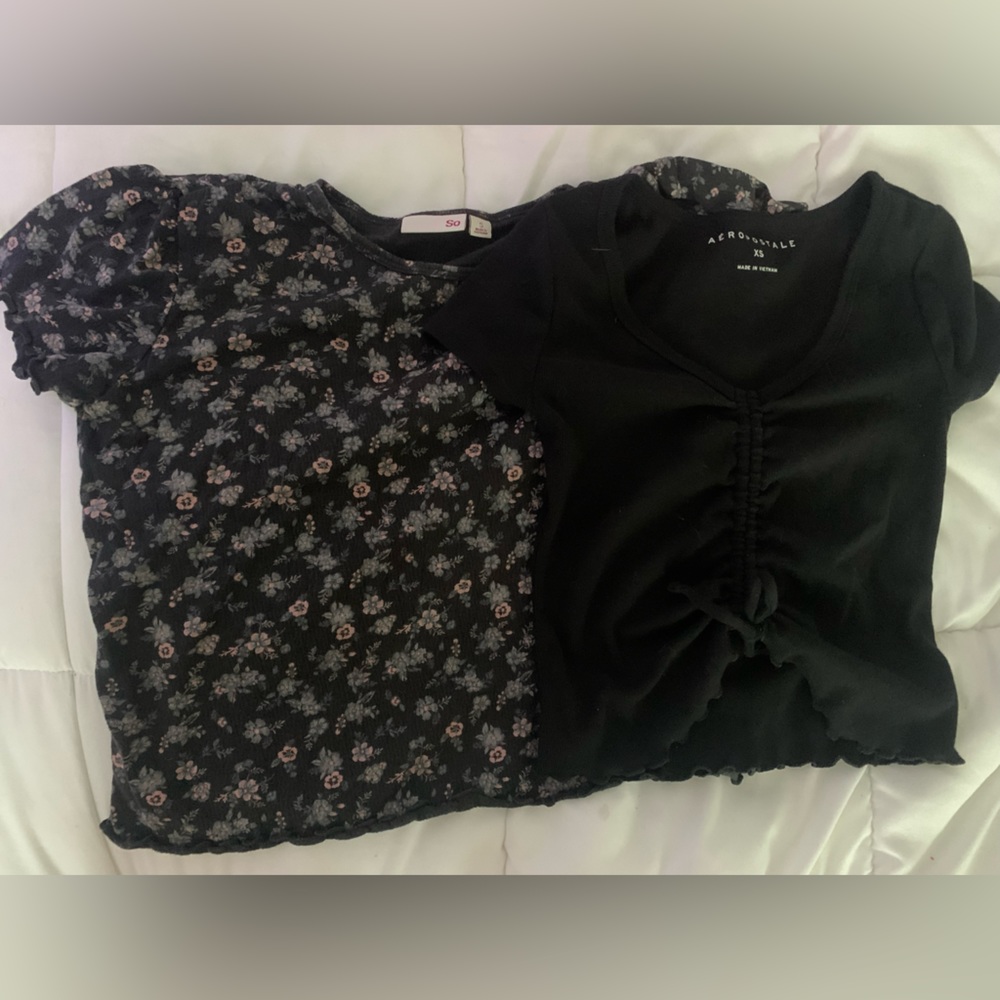 2 croped shirts black and one floral